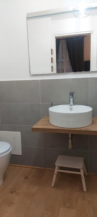 Appartamento Palazzo Pellicceria 15 *